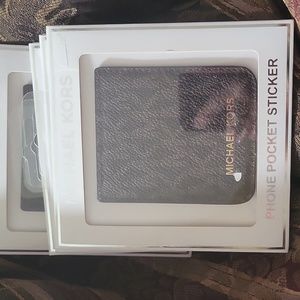Michael kors monogram leather phone pocket unisex love mine boxed 📦 ♥️